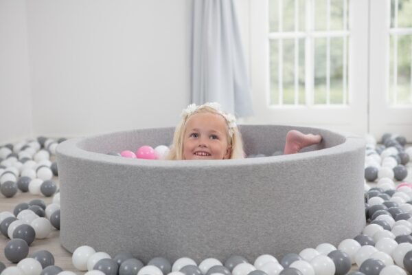 Misioo Ball Pit Smart 115x50cm Grey, lifestyle 1 Misioo Smart Ball Pool Round 115x50 Light Grey