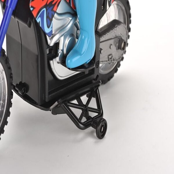 51xHfp7UtoL._AC_ Crazon 1:10 RC Motorcycle Toy Remote Control Lights Spray Fun Gift for Kids 6+